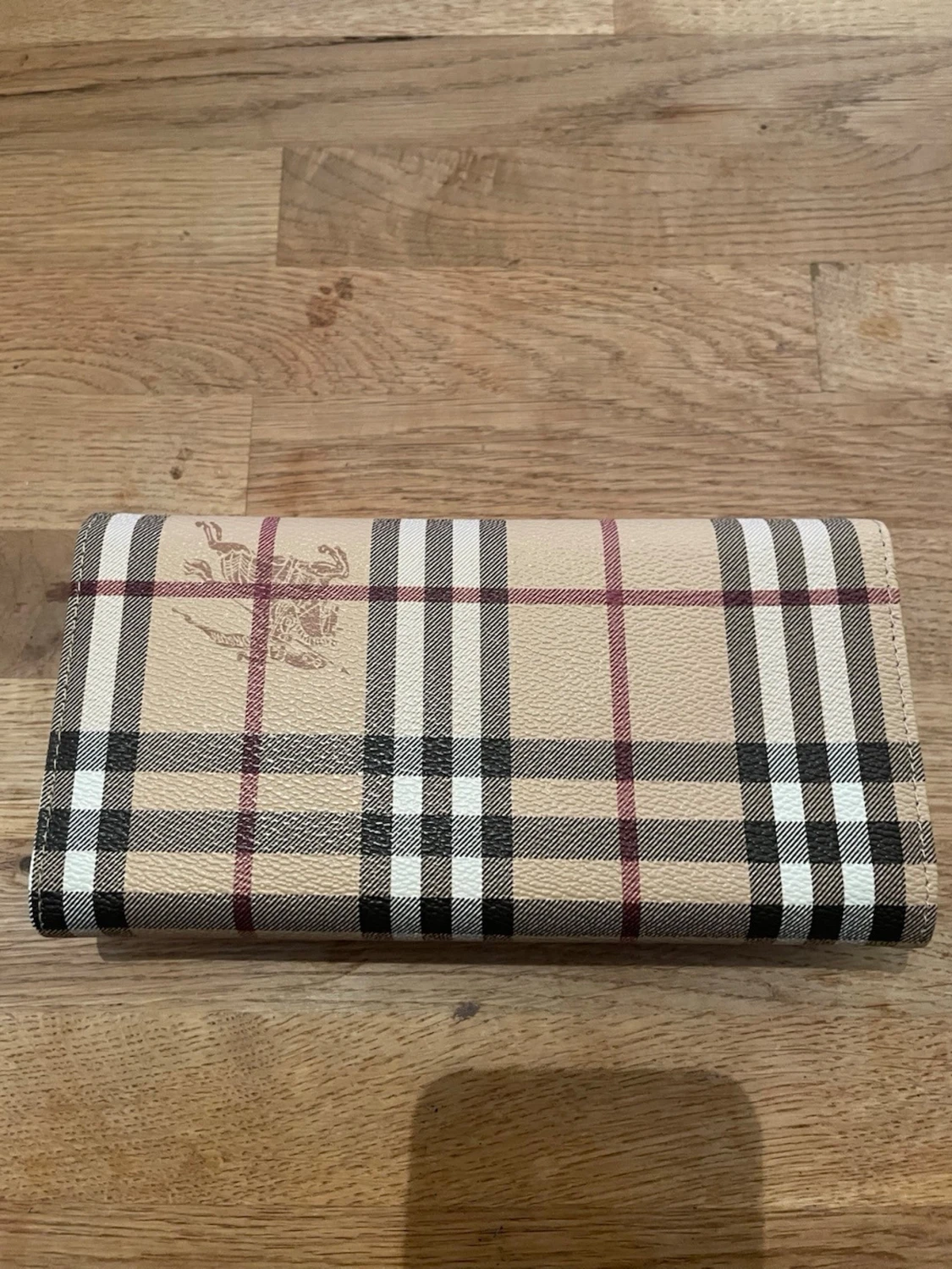 Rutig plånbok från Burberry - 1