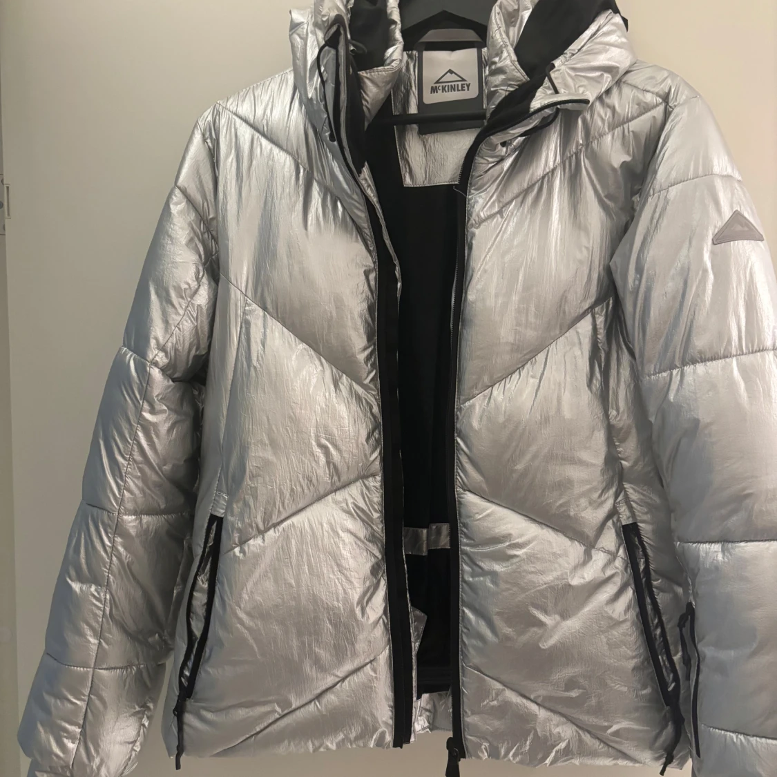 Silvrig dun skidjacka - 2