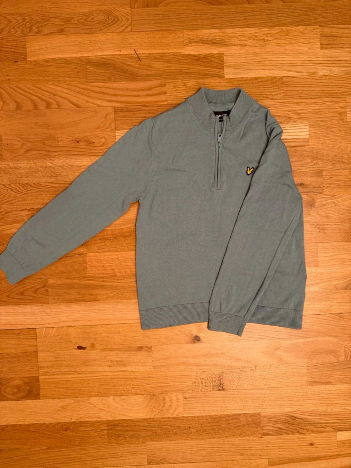 Grå halvzip pikétröja Lyle & Scott