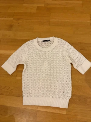 Stickad tröja - Stickad tröja 