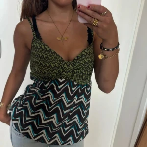 Bohoo linne  - Coolt linne! Aldrig använt. Storlek M/L🩷