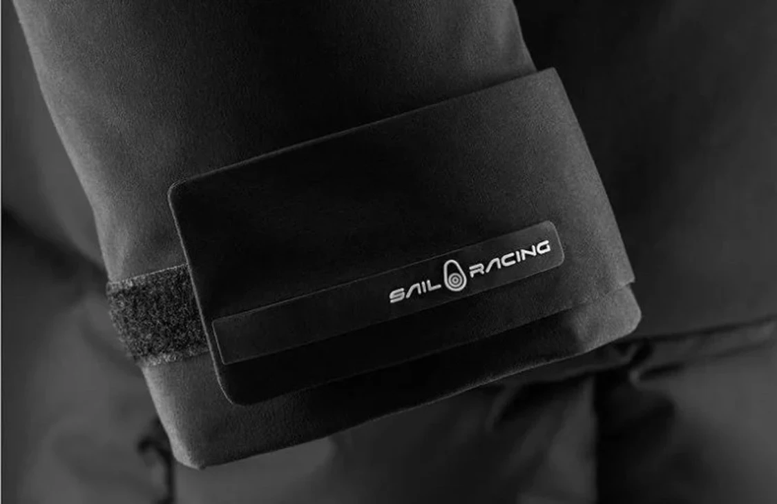 Svart pufferjacka från Sail Racing - 3