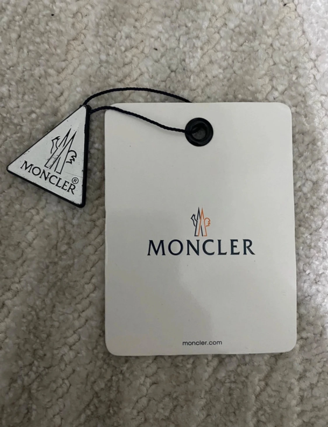 Svart Moncler pufferjacka med stickade ärmar - 6