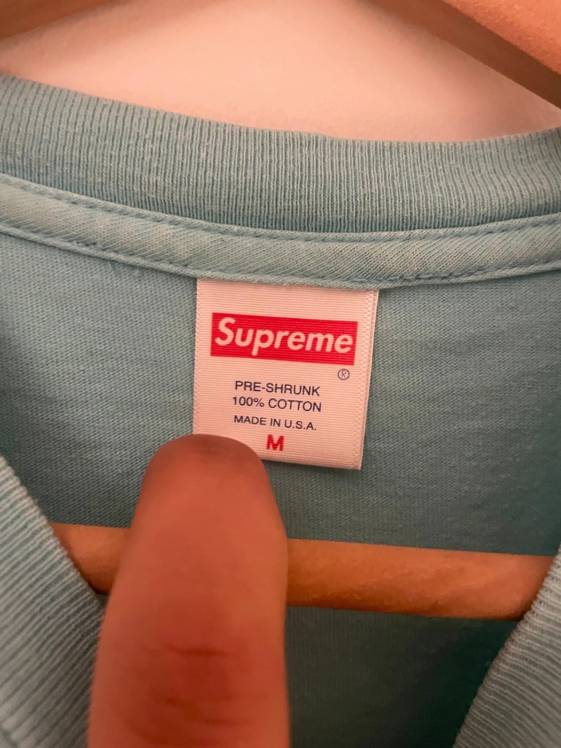 Supreme ljusblå t-shirt med tryck - 1