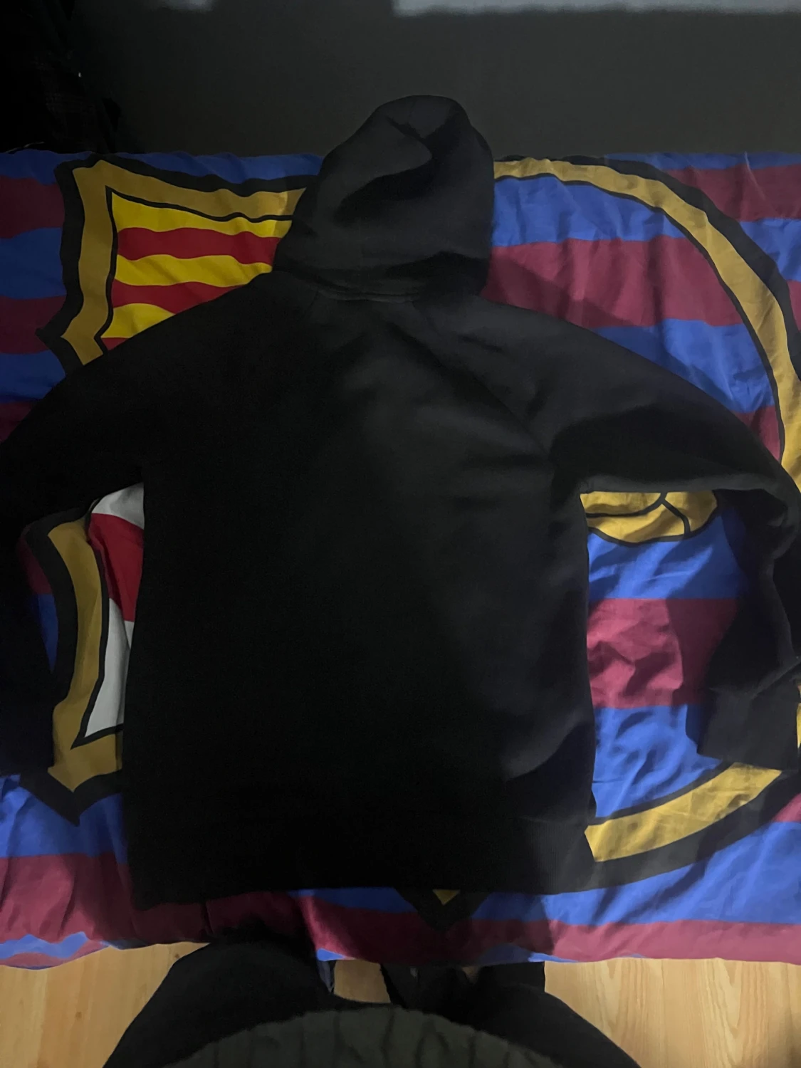 Svart hoodie Peak Performance S - 1