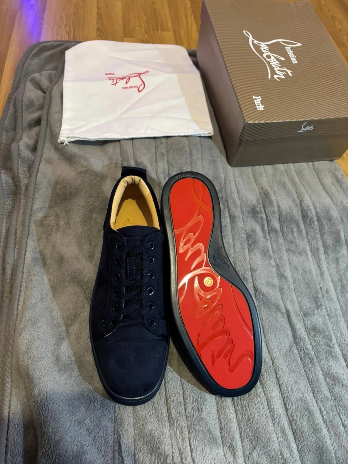 Mörkblå sneakers från Christian Louboutin - 1