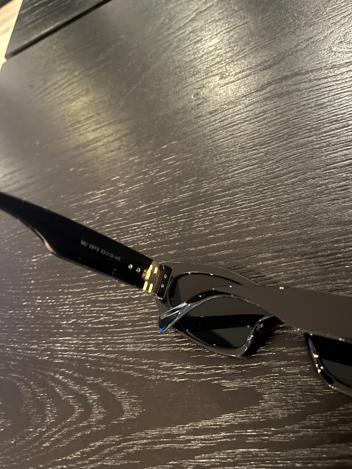 Svarta cat eye solglasögon Miu Miu - 2