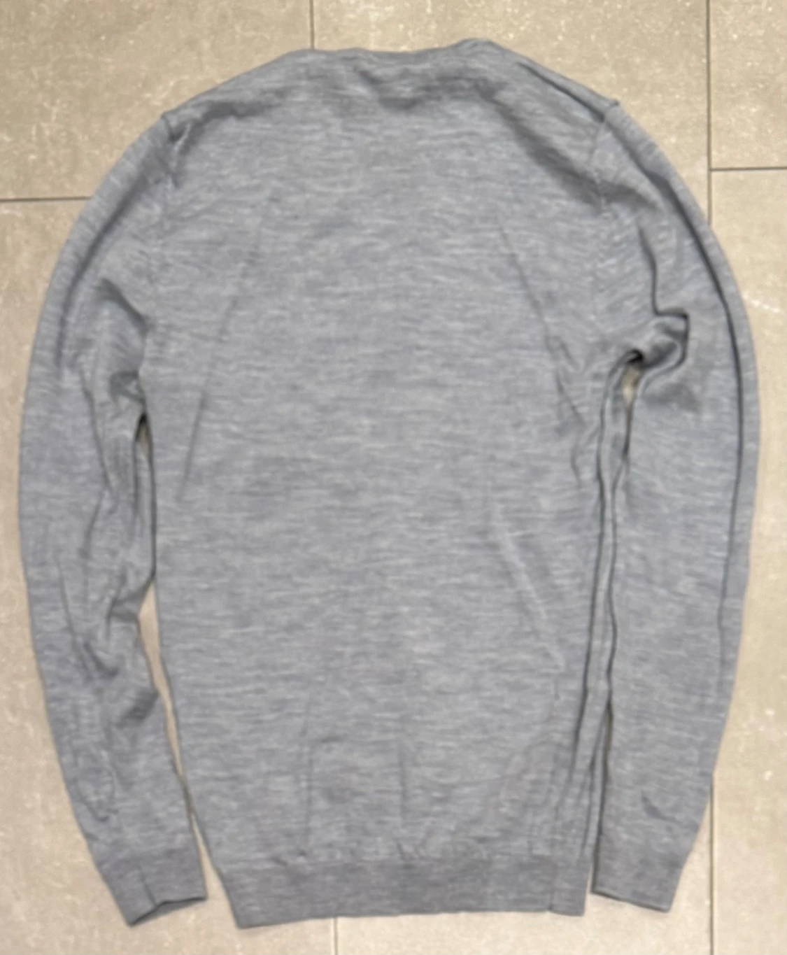 Grå tröja från A Days March - 1