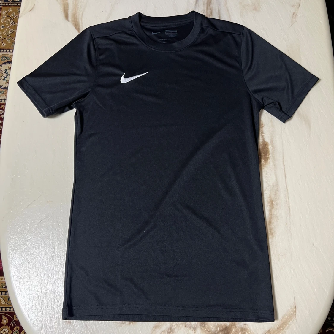 Svart Nike Dri-FIT t-shirt