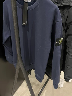 Stone island - Size s. Not authentic