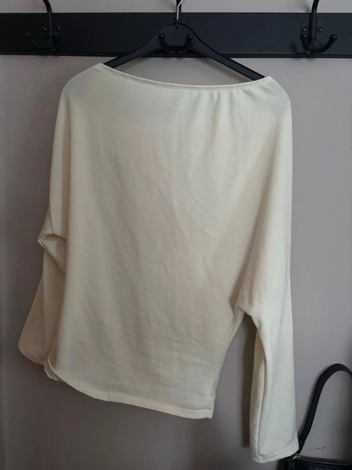 Offshoulder ljusgul långärmad topp - 1