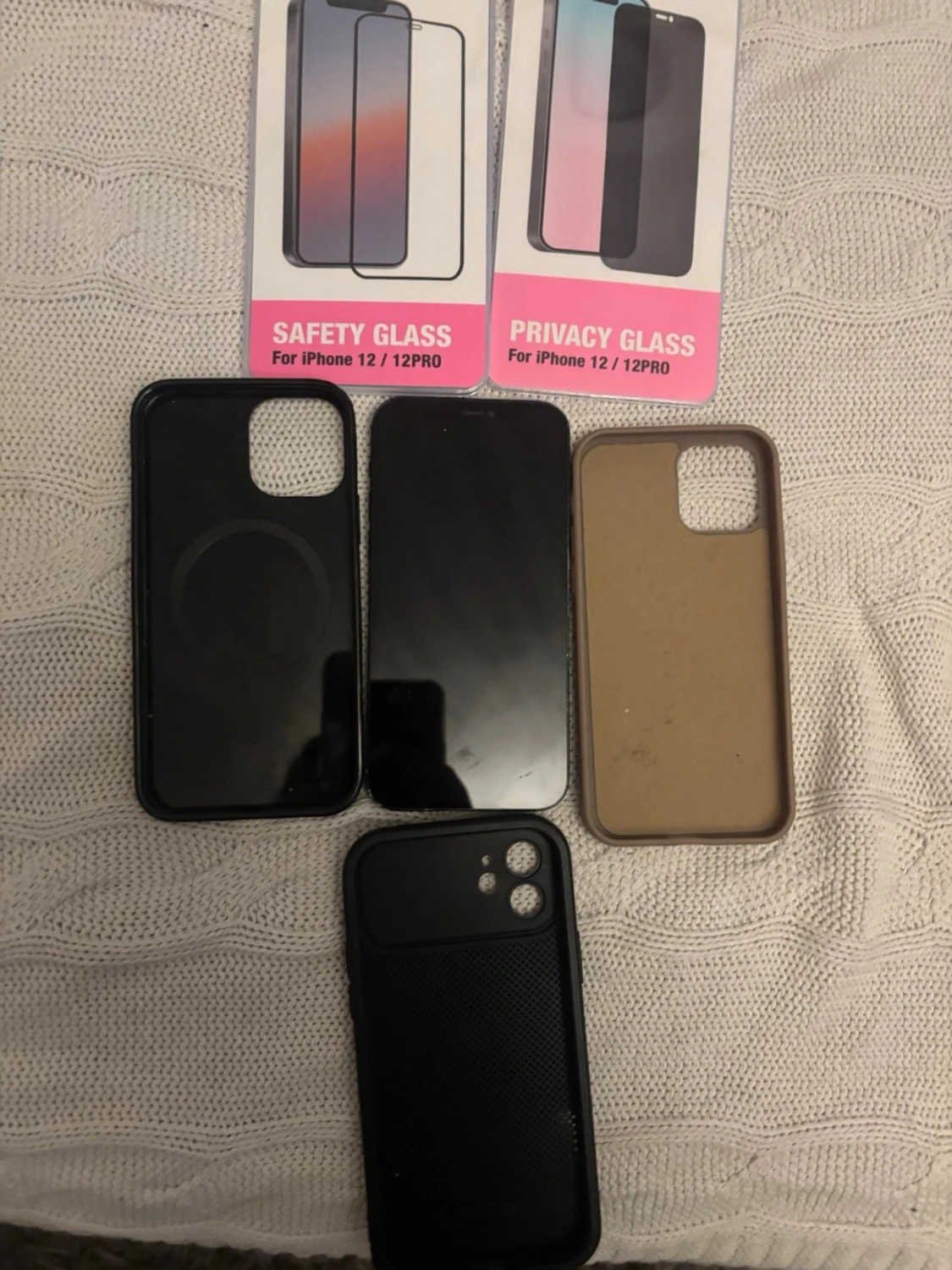 iPhone 12  - 6