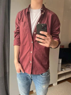 NN07 skjorta - Hej! Säljer denna snygga skjorta från NN07! Mycket gott skick, kontakta mig vid linsta fråga! //Nils