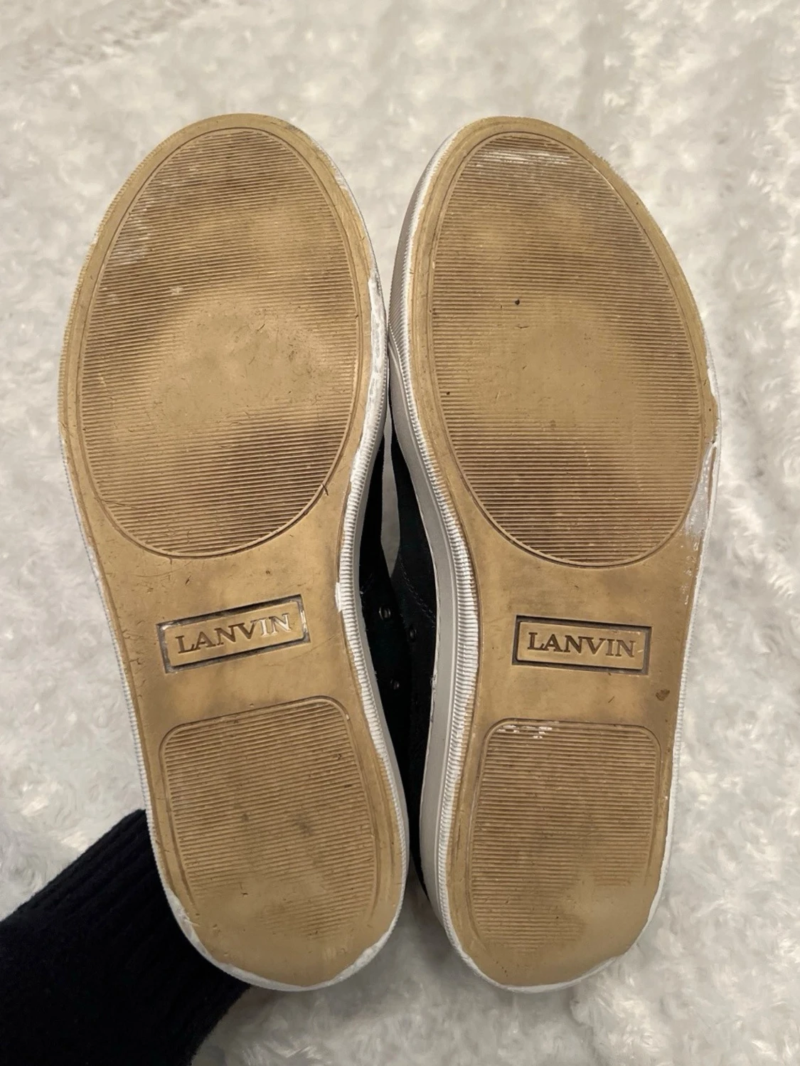Lanvins - 3