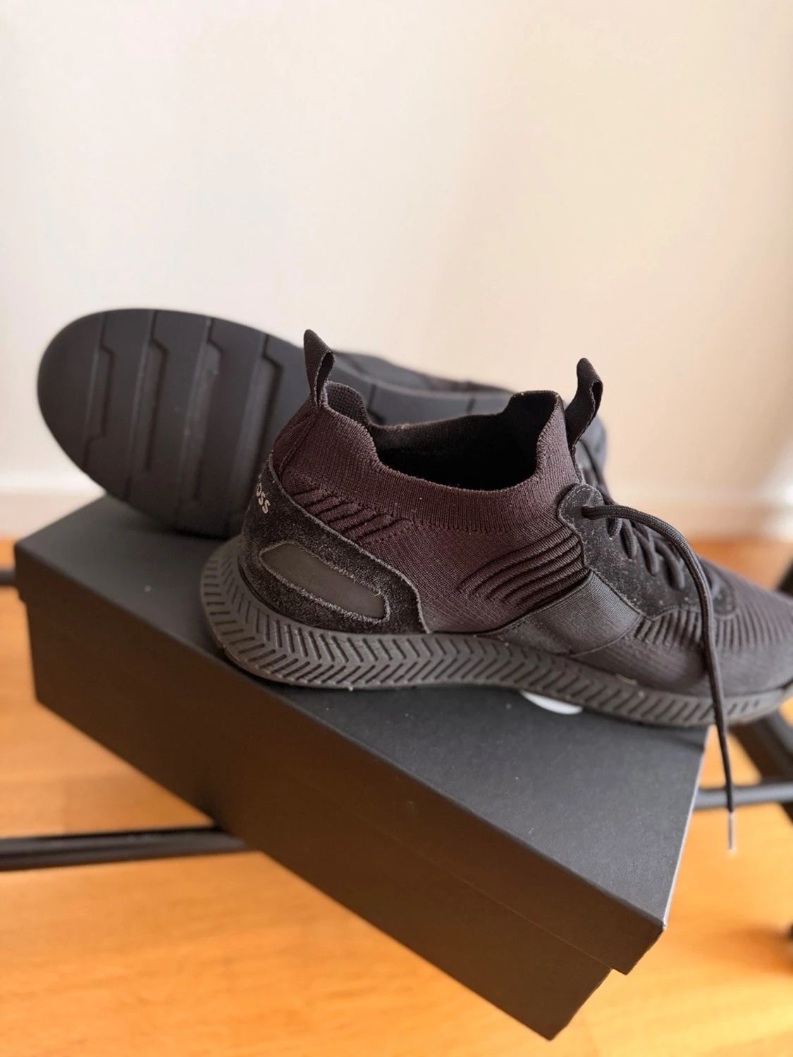 Svarta sneakers från BOSS - 3