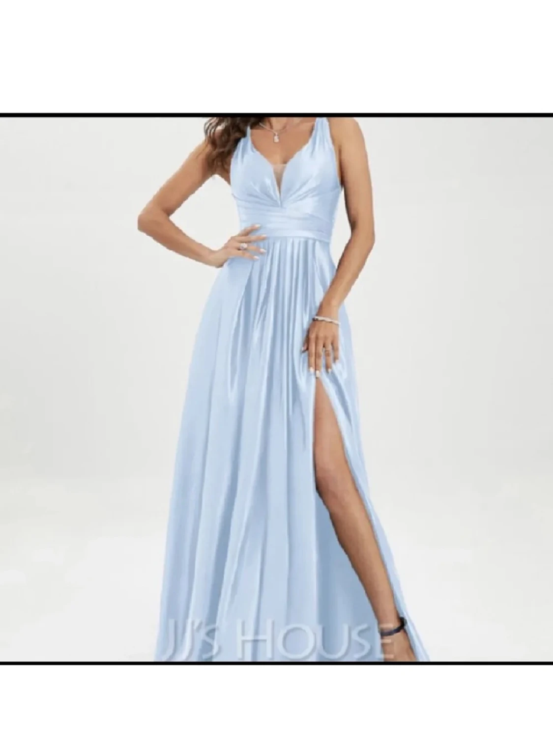 Ljusblå långklänning med v-ringning - 2