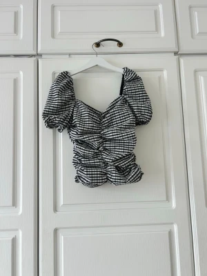 Rutig topp mango ✨✨ - Sååå fin poppis topp till sommaren💖✨