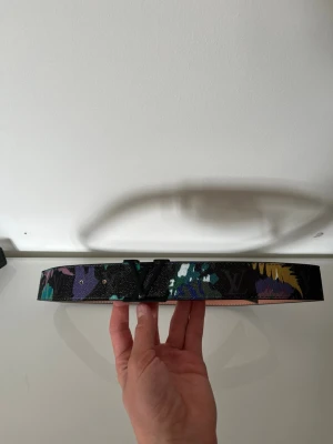 Hm bälte - Säljer mitt bälte som är 110cm