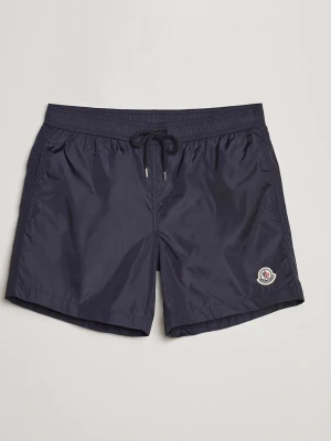Moncler badbyxor  - Helt nya (med tagg och moncler påse)  Moncler badbyxor säljs för dem är för små för mig. Ni som vet ni vet varför. 1-1 med nfc tagg till moncler.com. Dem är för små för mig. Jag har M normalt, är 180cm och 70kg. Skulle säga dessa passar S/XS  beroende på hur du gillar dina badbyxor.  Kom DM för frågor. 