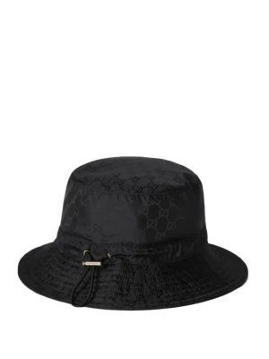 Gucci bucket-hat monogram - Gucci monogram bucket-hat 	•	Märke: Gucci 	•	Färg: Svart 	•	Märkt storlek: L 	•	Upplevd passform: Justerbar – passar de flesta 	•	Skick: Helt oanvänd, i butiksskick med tags 	•	Alla tillbehör från butiksköp ingår 	•	Orginalpris: 8000kr 	•	Säljs via Prestige Room, ett svenskt bolag Hör gärna av er vid frågor eller funderingar. Mvh, Prestige Room