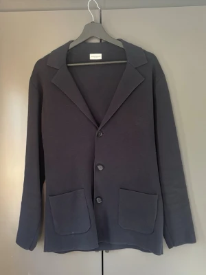 Blazer/kavaj John Henric  - Blazer ifrån John Henric. Storlek S. Nypris 1500kr.