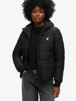 Vinterjacka  - En vinterjacka från superdry som sitter som en smäck i strl S. Jätte fin och jätte varm. Nypris 1200 mitt pris ⬇️