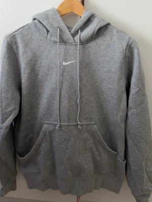 Nike hoodie  - jätteskön sport hoodie perfekt unisex hoodie 