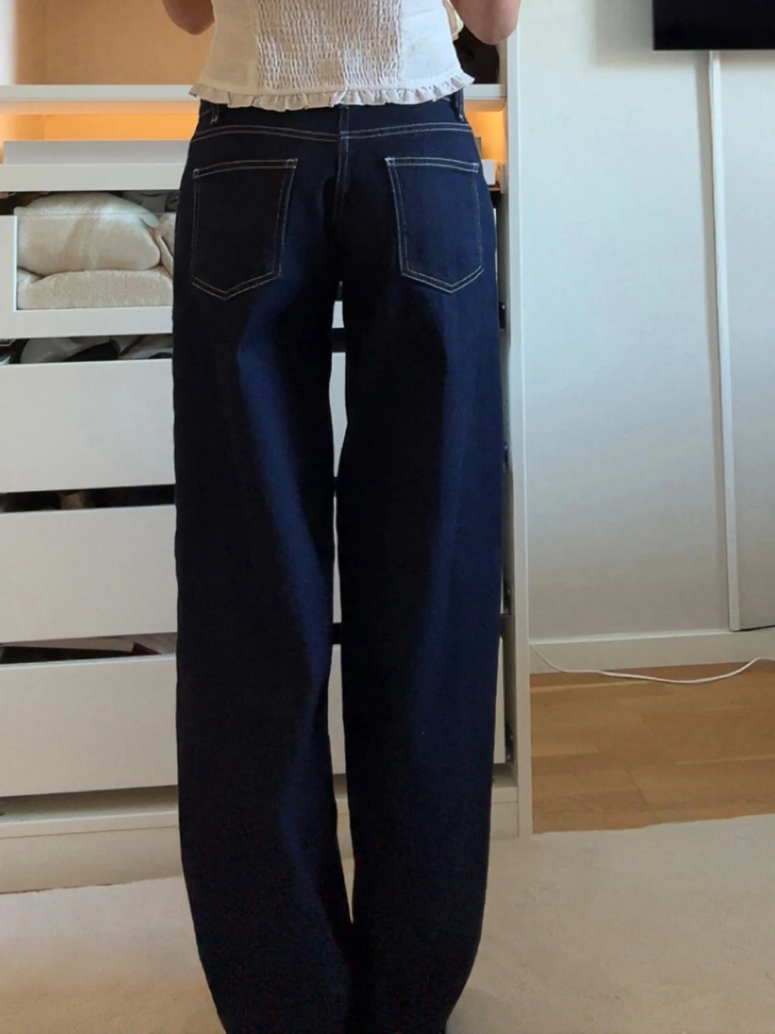 Mörkblå wide leg jeans - 1