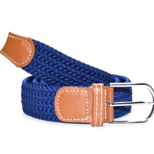 Flätat Grisch bälte   - Snyggt och funktionellt flätat bälte från Montore, perfekt för både vardag och mer uppklädda outfits. Det elastiska materialet ger en bekväm passform och gör att bältet sitter bra hela dagen, oavsett tillfälle. Klassisk design med detaljer i konstläder och metallspänne som passar lika bra till jeans, chinos eller kostymbyxor. Bältet är justerbart utan fasta hål tack vare den flätade strukturen, vilket ger extra flexibilitet och komfort. Vid fler frågor, tveka inte att kontakta oss🤝✅