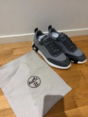 Skor - Storlek 43 helt nya