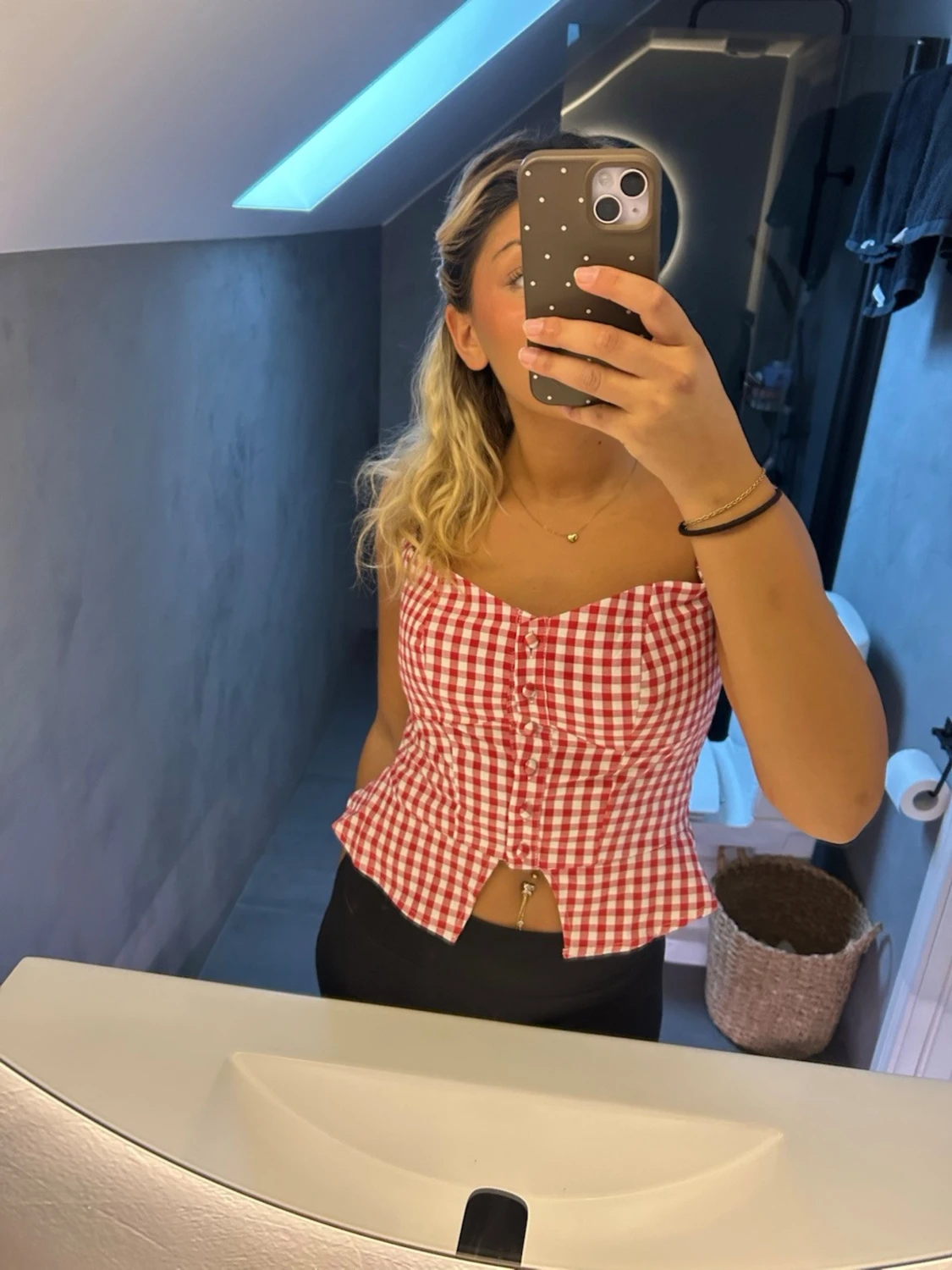 Rutig röd korsettopp med knappar