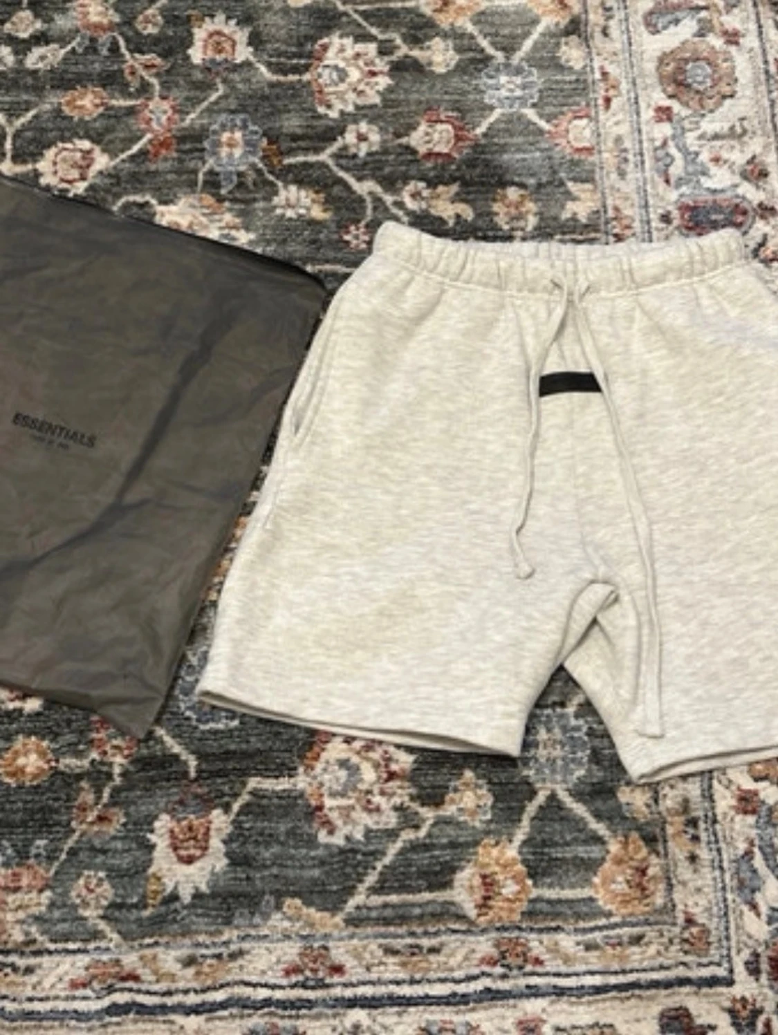 Essentials Shorts S - 3