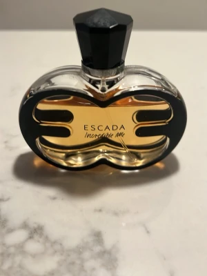 Escada incridible me - 50ml pris kan diskuteras