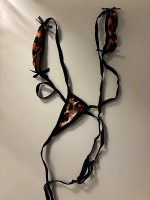 Microbikini / Lingeire  - Microbikini/ lingeire Pris: 50kr  Storlek: S Nya 