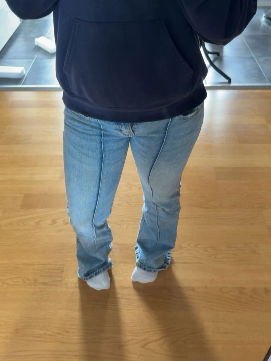 Ljusblå bootcut jeans