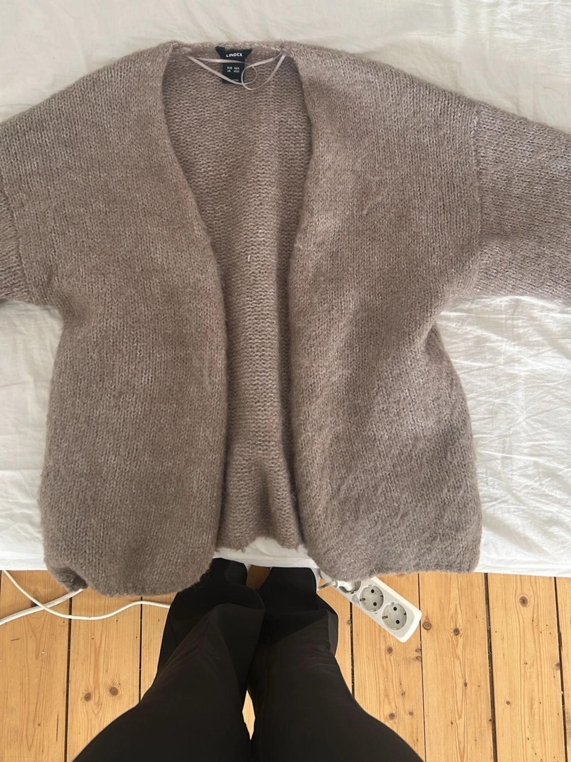 Beige/brun stickad kofta - 1