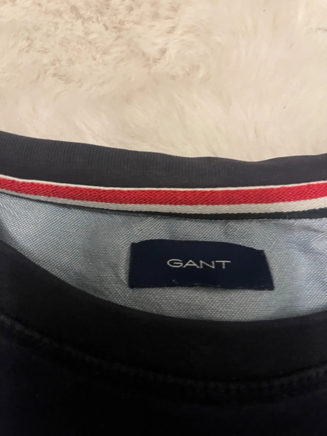 Mörkblå sweatshirt från Gant - 1