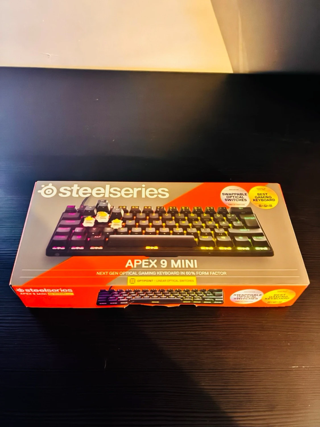 SteelSeries Apex 9 Mini keyboard 60%