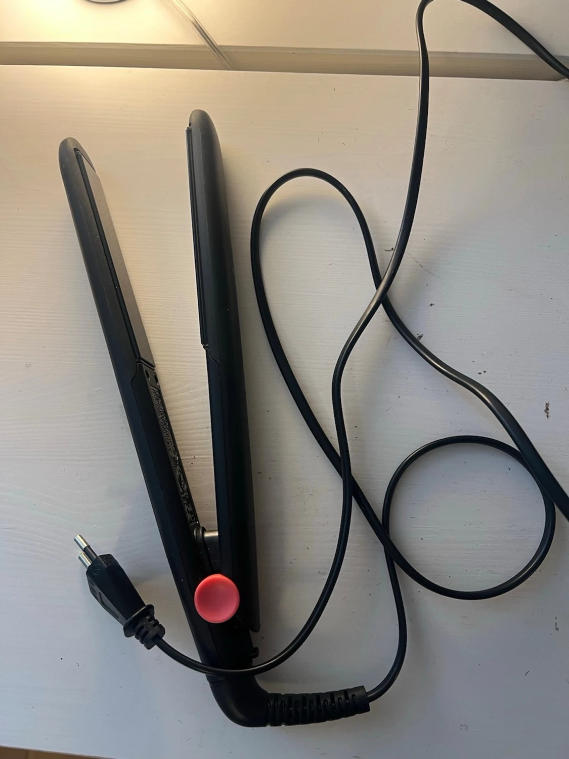 Svart plattång från Remington - 2