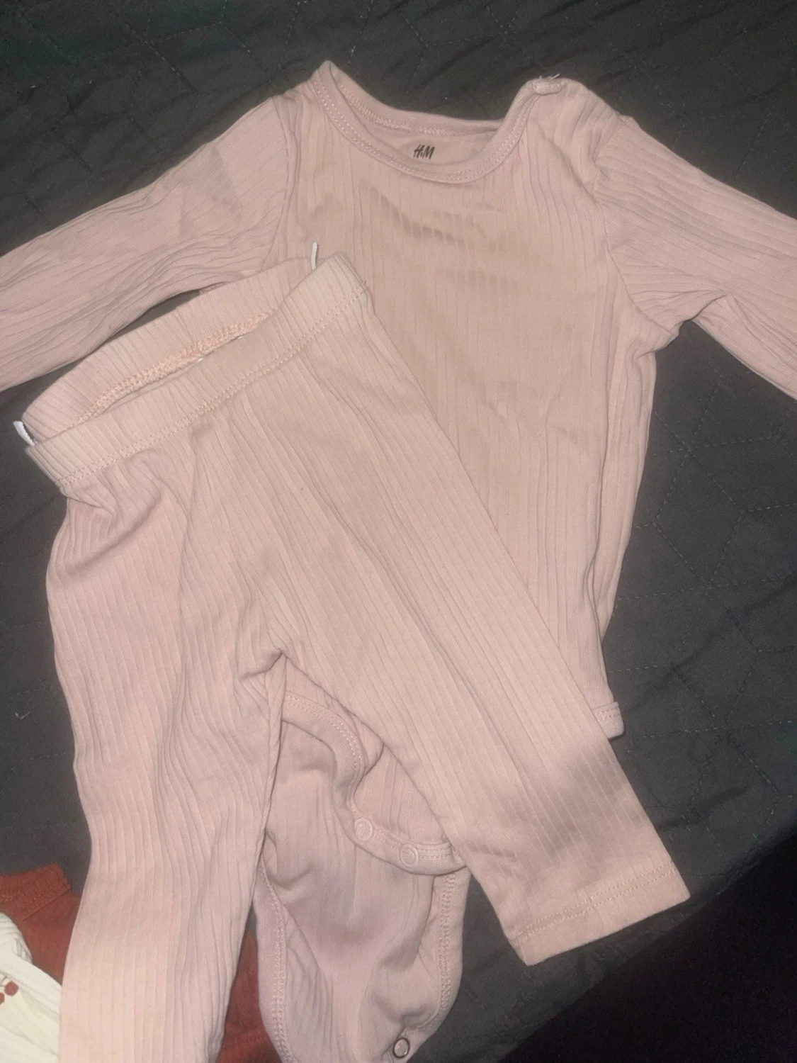 Rosa ribbat set från H&M