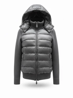 CEVIOR CARDIGAN - Torino Cardigan.  2-in-1 design med avtagbar luva. Tillverkad i en noggrant utvald ullblandning för värme, struktur och hållbarhet. Levereras med tags och påse, helt ny.   Besök vår hemsida för mer information. 