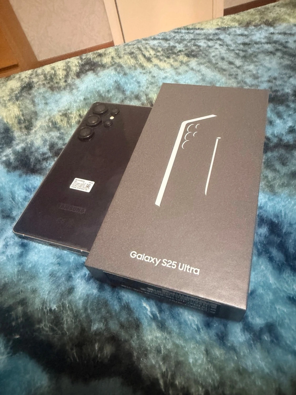 Samsung Galaxy S25 Ultra svart