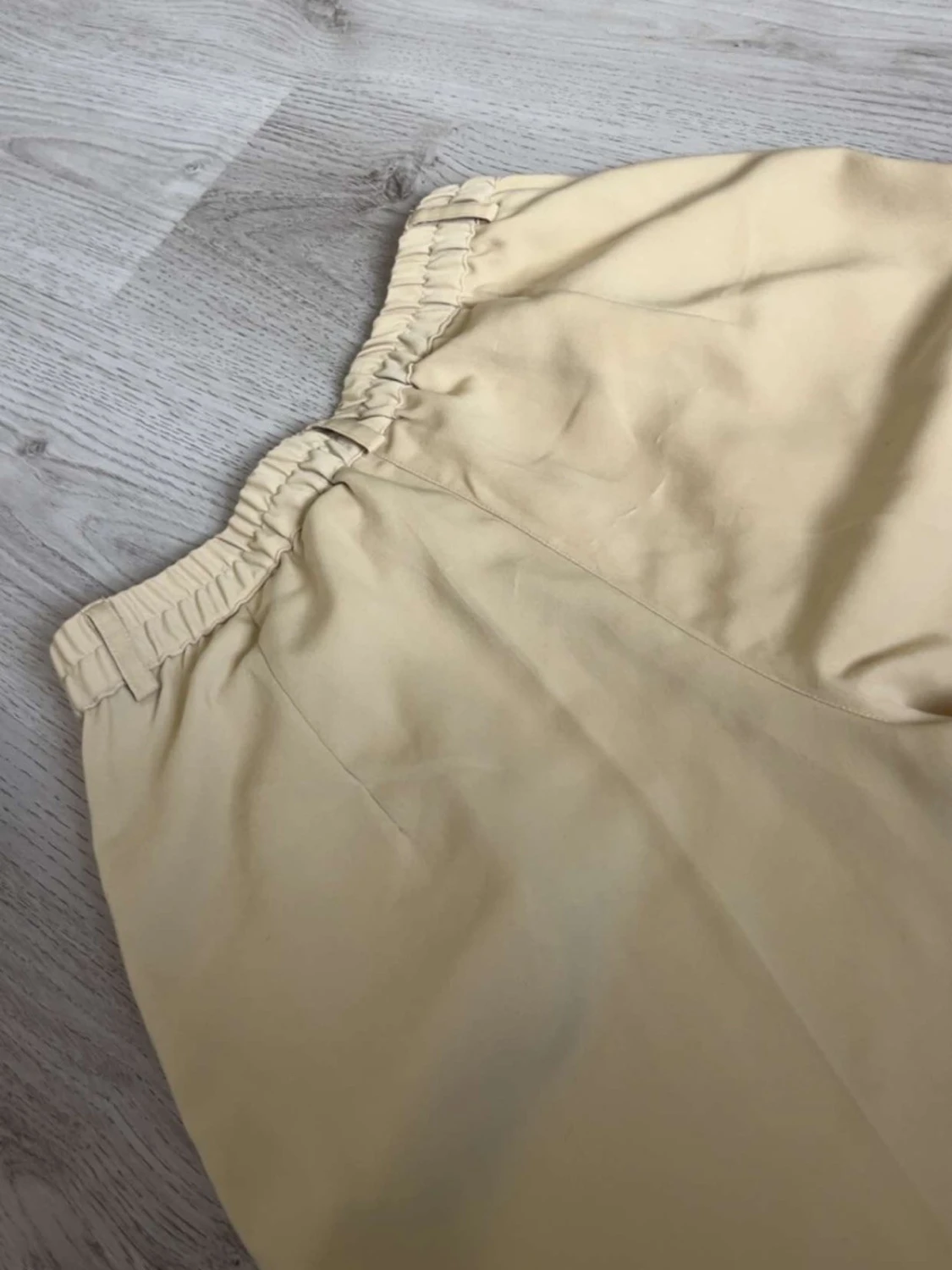 Beige vida chinos med hög midja - 2