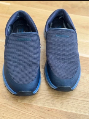 Skecher skor - Säljer helt ny och oanvänd skor som är märket skechers.