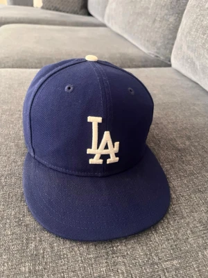 New era keps 6 7/8 - Storlek 6 7/8 , 54,9 cm