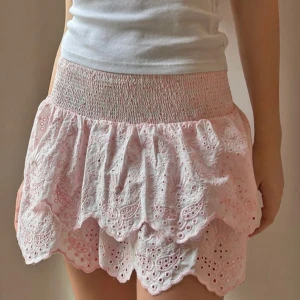 Ny Subdued kjol - Ny subdued kjol, endast prövad. Säljer pga att den inte riktigt passade mig. Nypris: 565kr 💕