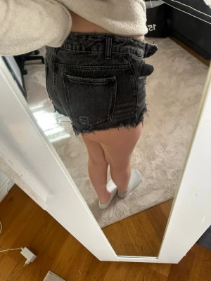 Jeans shorts - Kommer från Zara knappt anvädna