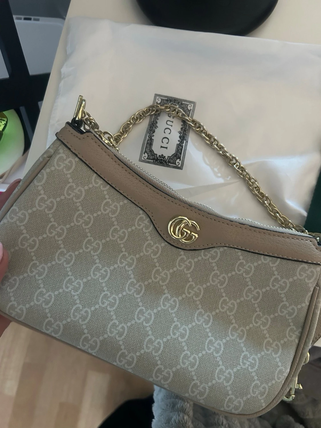 Beige handväska 