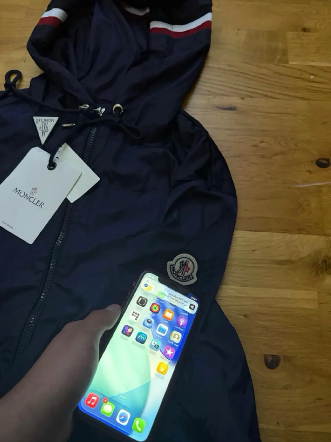 Mörkblå vindjacka från Moncler - 2