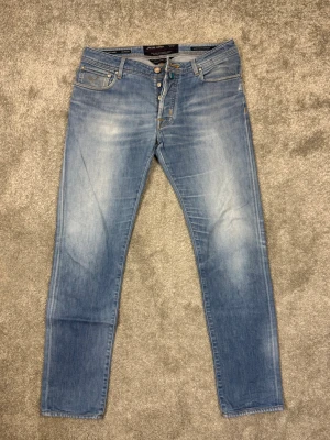 Jacob Cohën style 688 - Ett par riktigt snygga jeans från Jacob Cohën i storlek W34 i modellen Style 688
